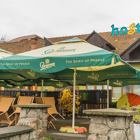 Green Hostel Сфынту-Георге Экстерьер фото